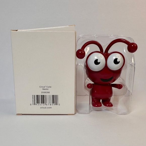 Cricut Cutie • Merlot • New in Box ✨ Collector Colour - Picture 2 of 3